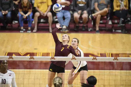 2018 - University of Minnesota Volleyball hosts Penn State
-- Copyright Christopher Mitchell / SportShotPhoto.com