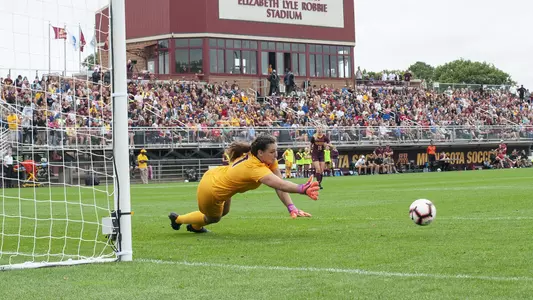2018 - University of Minnesota Gopher Soccer hosts #1 Stanford
-- Copyright Christopher Mitchell / SportShotPhoto.com