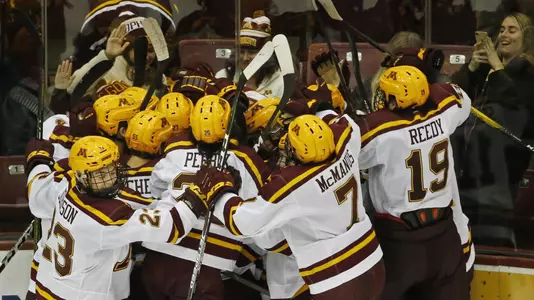 NCAA Men's Hockey: Niagara v Minnesota