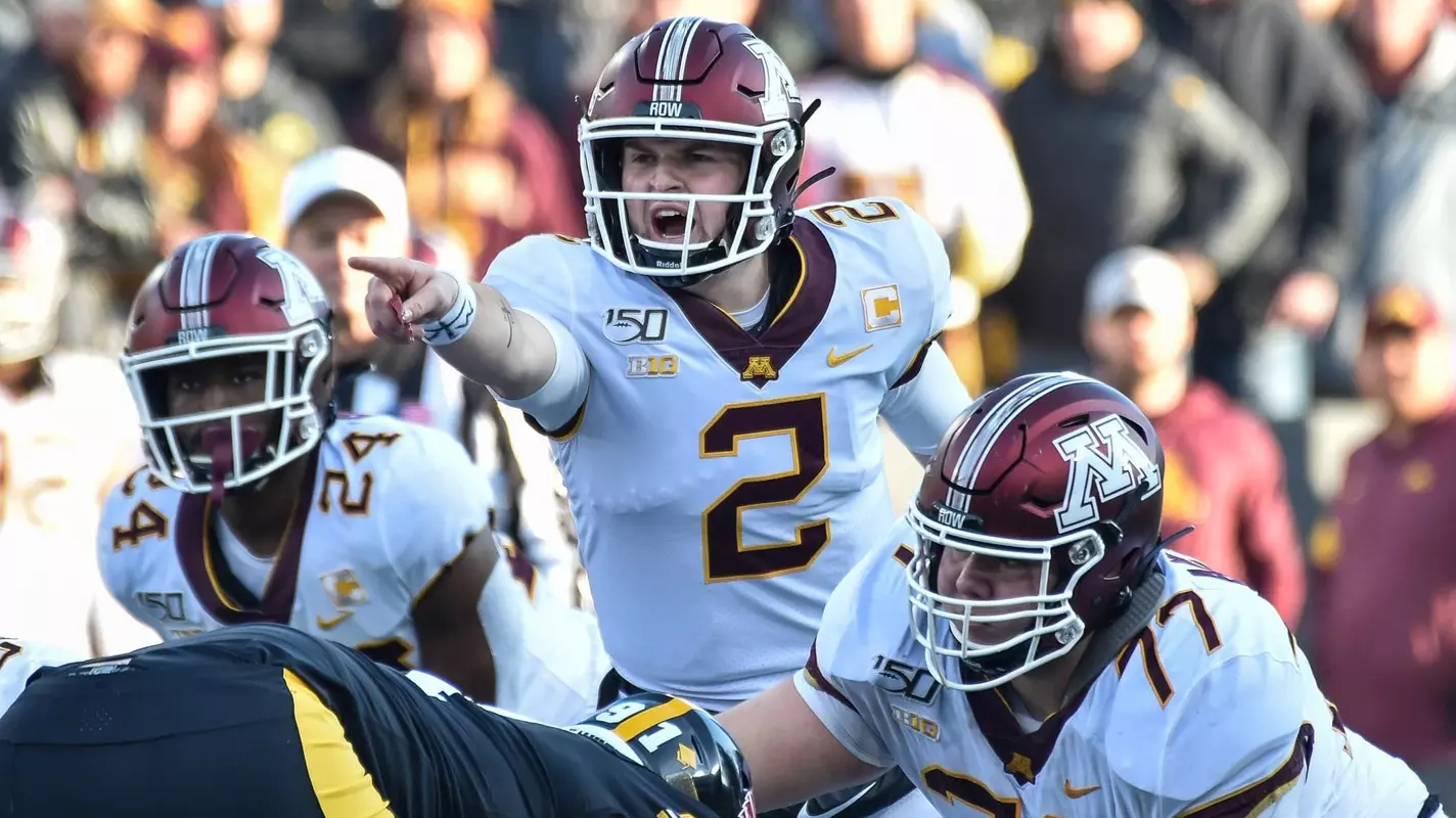 NCAA Football: Minnesota at Iowa