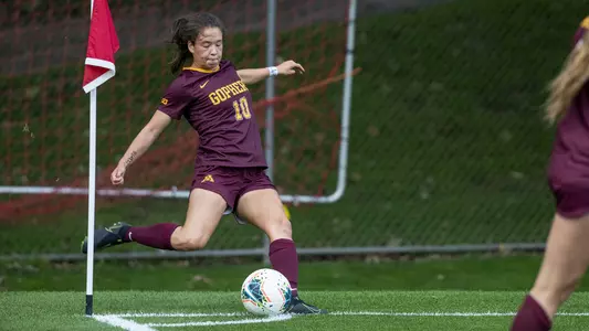 Katie Duong (10)NCAA Soccer: Penn State v Minnesota©2019 Bruce Kluckhohn#612-929-6010bruce@brucekphoto.com