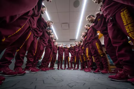 Illinois vs Minnesota team 0270