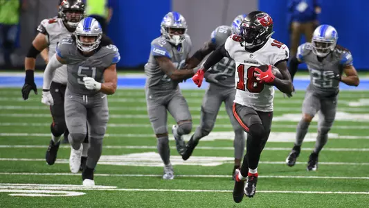 NFL: Tampa Bay Buccaneers at Detroit Lions