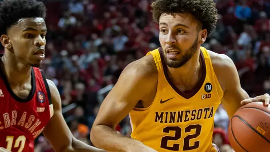 Minnesota Gophers guard Gabe Kalscheur (22)