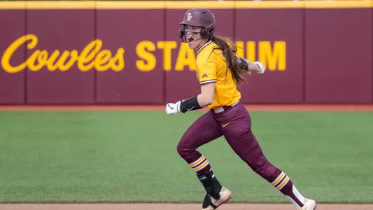 Michigan vs Minnesota