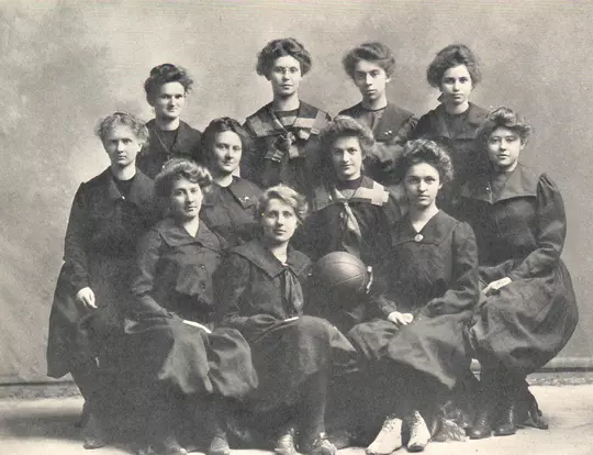1902 1903 Women's Basketball