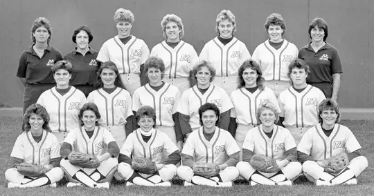 1986 softball history