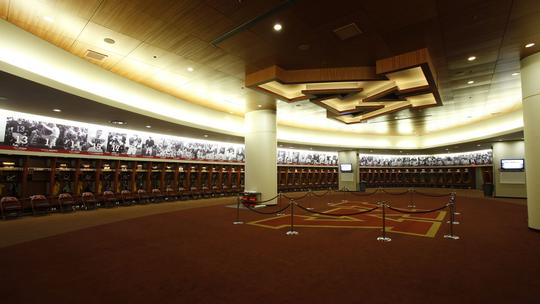 tcf bank stadium locker room
