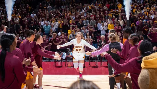 sophie hart vs. uconn