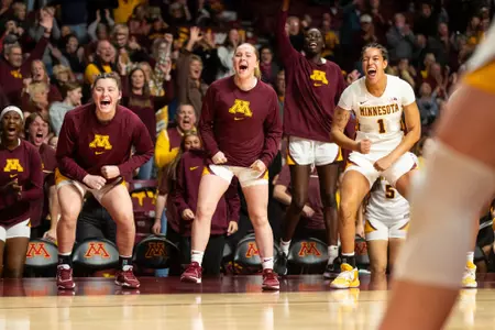 team bench celebration vs. drake 2023