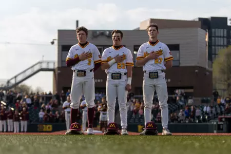 Mezzenga Ike, Counsell Brady, Perry Jake