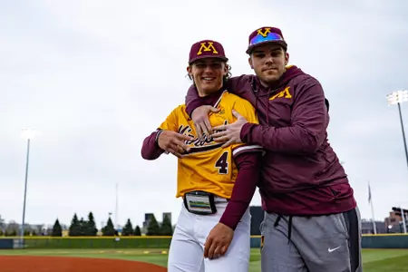 Fritcher Easton, Fitzgerald Josh