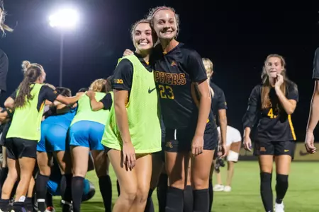 Barjesteh Sophia, Beaton Alma