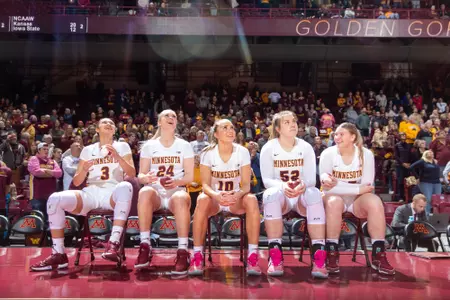 Battle Amaya, Heyer Mallory, Braun Mara, Hart Sophie, Grocholski Grace