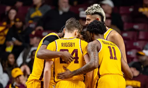 Men's Basketball Team