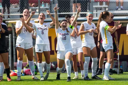 Overberg_Elizabeth, Stadden_Kendall, Beaton_Alma, Romine_Sophia, Zbiljic_Jelena, celebration