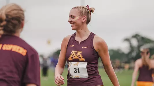 isabelle schmitz 2025 roy griak invitational