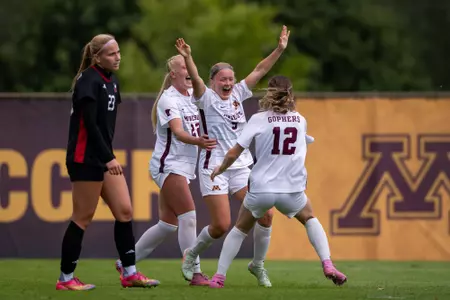 `Danielson_Sawyer, Senden_Tenley, goal, celebration