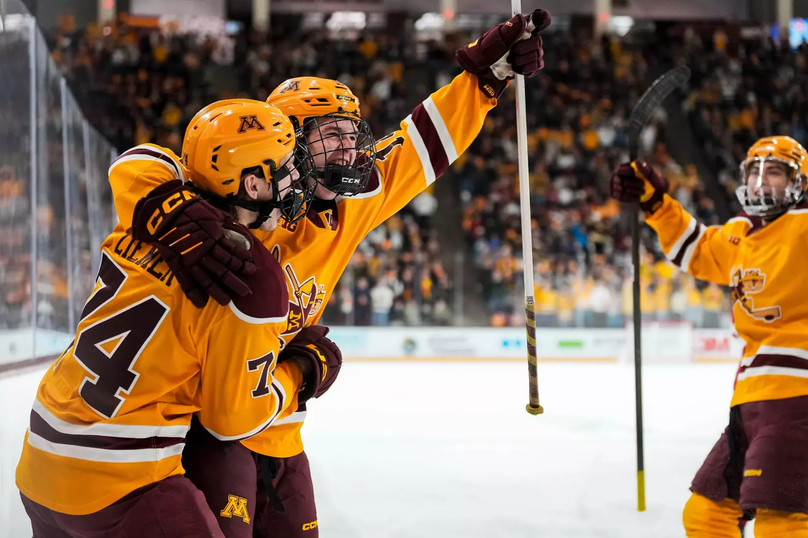 Mooney_LJ Ziemer_Brodie celebration