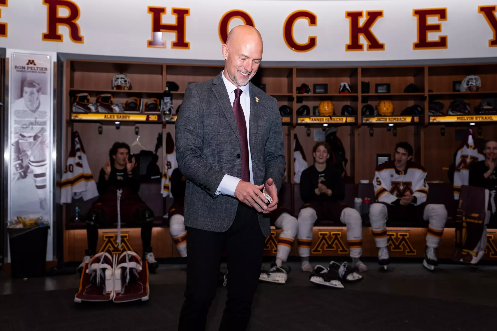 Larson_Brett, locker room