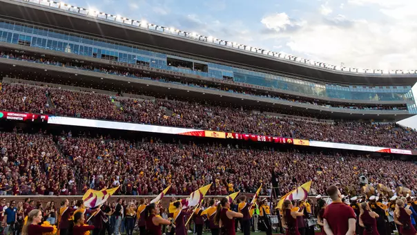 Maroon Out, Huntington Bank Stadium, Game Day