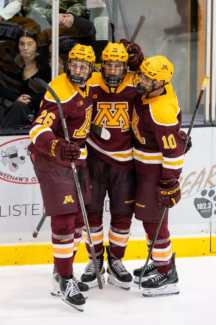 Lofgren_Axel, Moe_Mason, Murr_Evan, goal, celebration