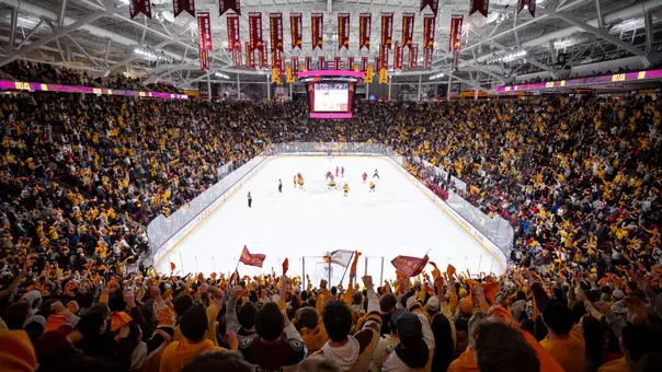 3M Arena at Mariucci full crowd versus Wisconsin