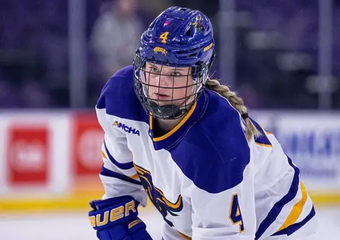 Lauren Goldsworthy Transfer