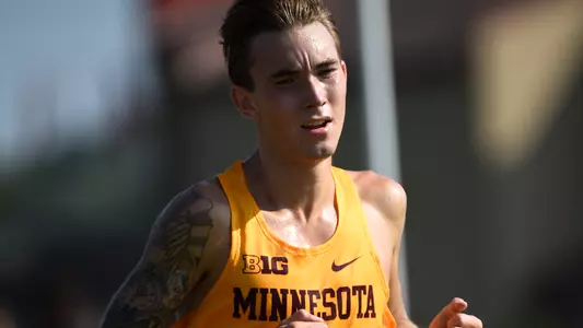 charlie lawrence running at minnesota in 2016