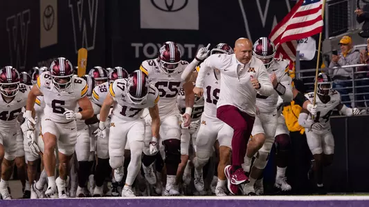 Fleck, Team, Entrance