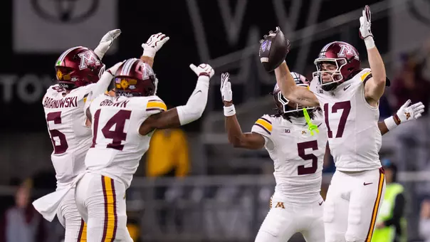 defense, celebrates turnover