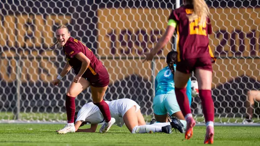 Neuharth_Ellen, goal, celebration