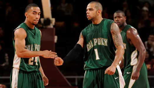 Mustang Men's Basketball Looks to Continue Strong Start versus Saint Mary's Image