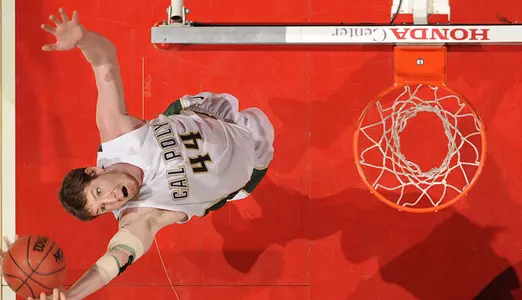 Mustangs Stay in Second with 80-71 Victory at UC Irvine Image