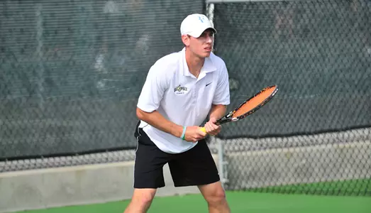 Men's Tennis Rolls Past Anteaters, 5-2, Secures No. 1 Seed Image