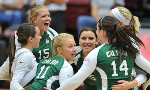 Mustangs Fall in Five Set Thriller to Cal State Northridge Image