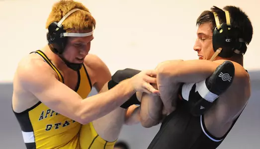 Cal Poly Matmen Fall to Boise State, 35-6 Image