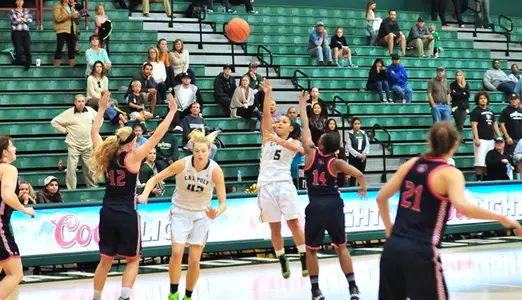 Saint Mary's Wins Overtime Thriller at Cal Poly, 65-64 Image