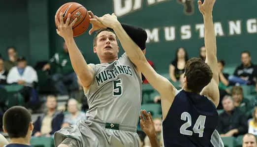 Mustangs Overwhelm Santa Clara to Close Road Trip with 69-58 Victory Image