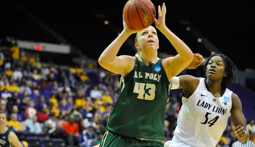 Women's Hoop Holds On to Defeat UC Irvine, 84-79 Image