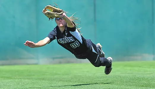 Mustangs Close 2014 Season with 3-0 Senior Day Victory Image