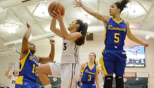 Elegado Leads Cal Poly to 70-68 Big West Home Win Over UC Riverside Image