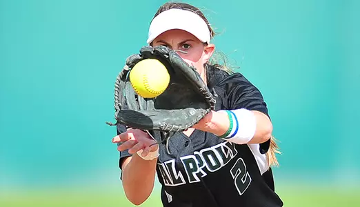 Mustangs Hit Three Homers, but Drop Doubleheader at Cal State Fullerton Image