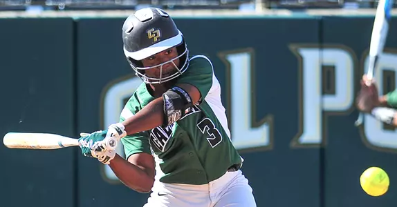 Cal Poly Softball Splits Saturday Doubleheader at Bulldog Classic Image