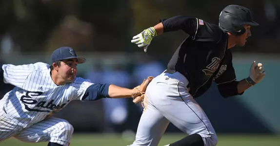 UC Irvine Scores 3-2 Walk-Off Victory Over Cal Poly to Even Big West Series Image