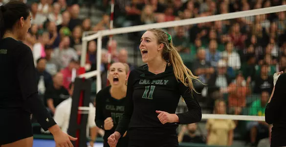 Van Winden's 10th Double-Double Leads Cal Poly to Sweep Over UCSB Image