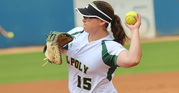 Cal Poly Wins Opener in Eight, but Splits Doubleheader versus Illinois Image
