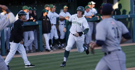 Cal Poly Rallies to Defeat UC Davis 8-7 in Big West Series Opener Image