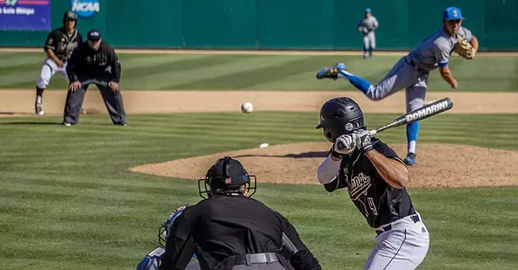 Nos. 4/9 UCLA Completes Series Sweep Against Cal Poly With 6-4 Victory Image