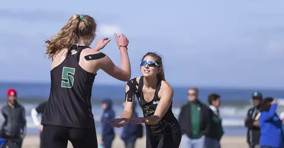 No. 6 Mustangs Top South Carolina 4-1, Earn First Win of the Season Image